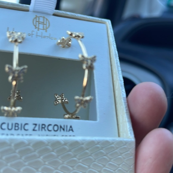 House of Harlow 1960 with CZ hoops. New - Picture 3 of 6